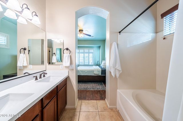 8748 E INCA Circle, Mesa, AZ 85207