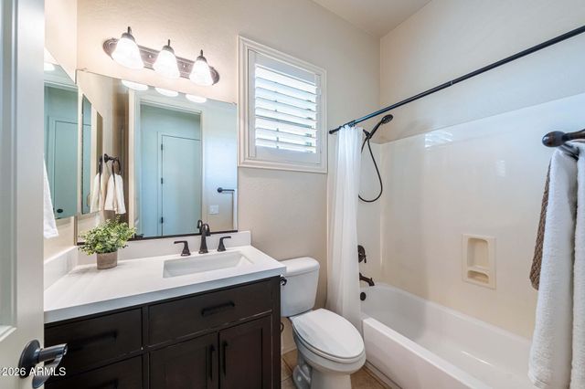 8748 E INCA Circle, Mesa, AZ 85207