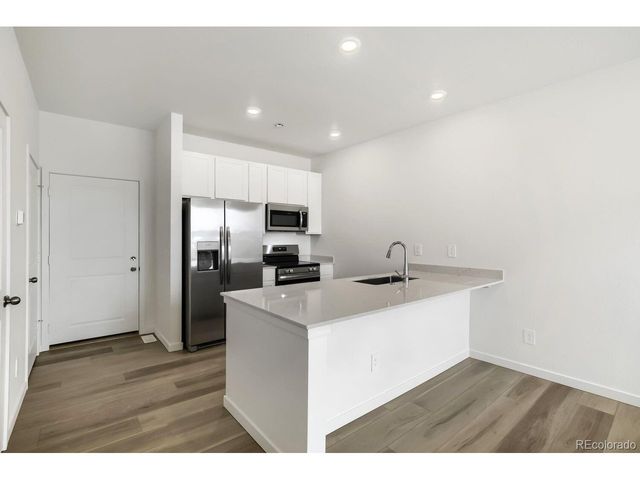 3075 Gladstone Ave, Loveland, CO 80538