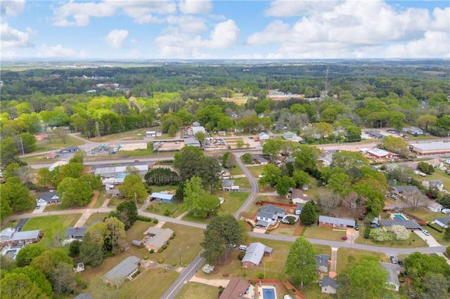 58 Andrew Jackson Street, Commerce, GA 30529