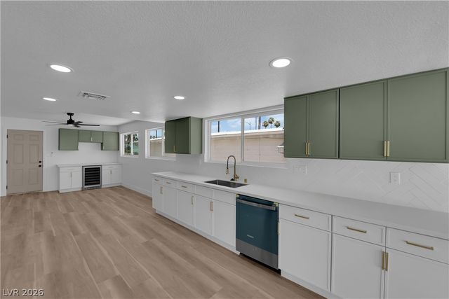 1524 Bonita Avenue, Las Vegas, NV 89104