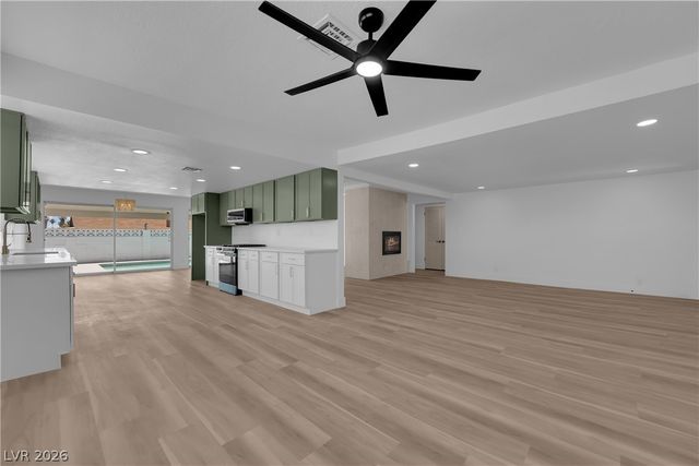 1524 Bonita Avenue, Las Vegas, NV 89104