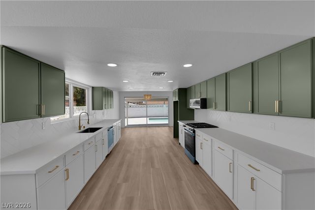1524 Bonita Avenue, Las Vegas, NV 89104