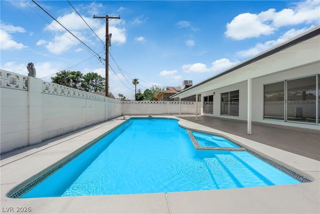 1524 Bonita Avenue, Las Vegas, NV 89104