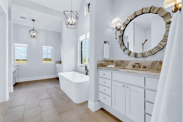 100 New Dominion Drive, Royse City, TX 75189