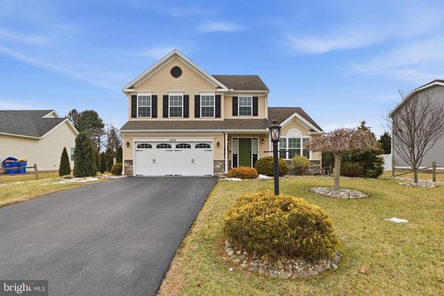 6083 JENNIFER LN, Spring Grove, PA 17362