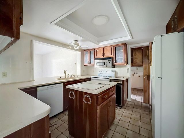 629 ORANGE VALLEY CIRCLE, Lakeland, FL 33813