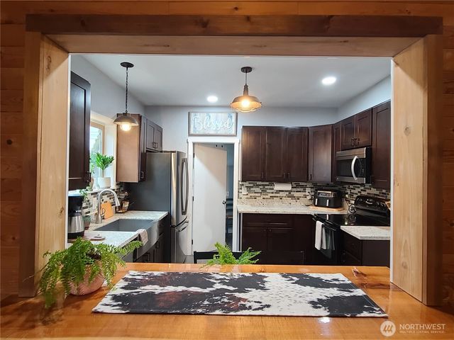 5834 S Montgomery Street, Tacoma, WA 98409