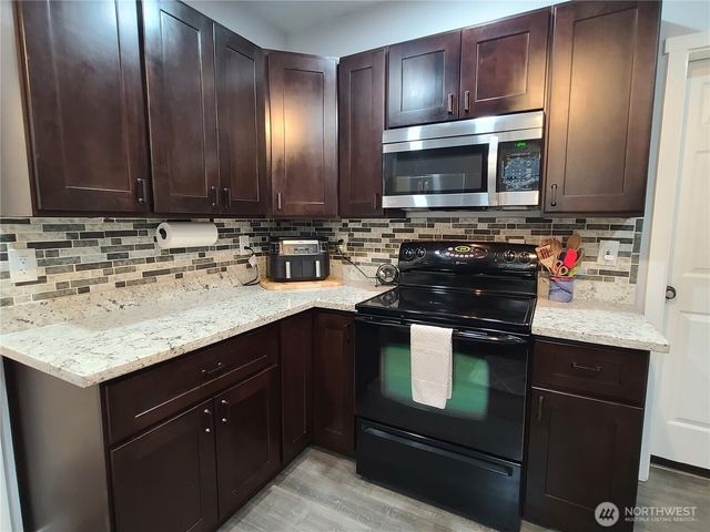 5834 S Montgomery Street, Tacoma, WA 98409