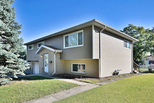 913 S Iowa Street, Addison, IL 60101