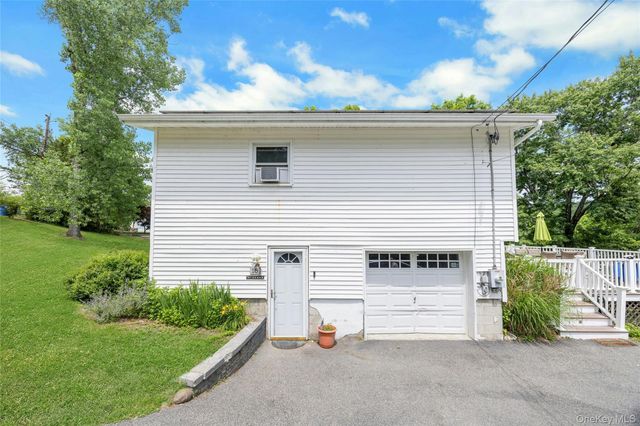 18 Valley Drive, Salisbury Mills, NY 12577