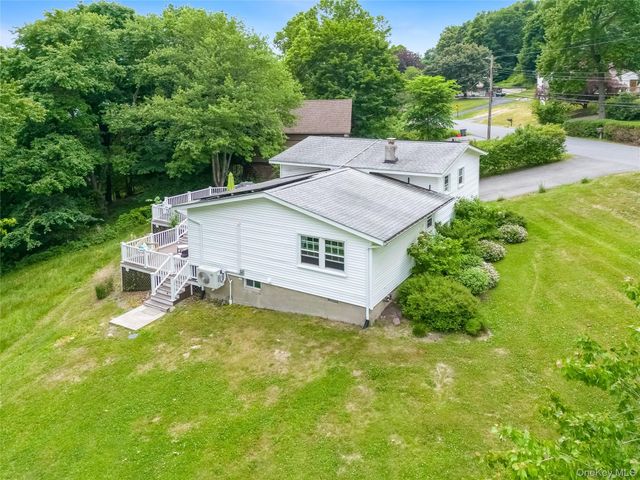 18 Valley Drive, Salisbury Mills, NY 12577