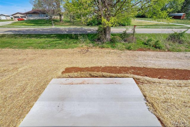 1141 Bell Mountain Drive, Farmington, MO 63640
