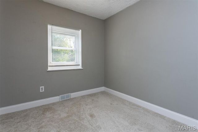 1903 N 17th Street, Belleville, IL 62226