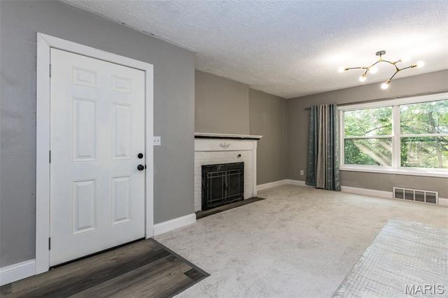 1903 N 17th Street, Belleville, IL 62226