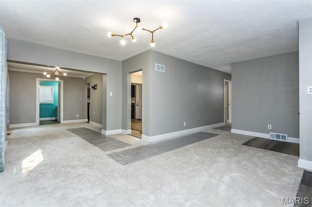 1903 N 17th Street, Belleville, IL 62226