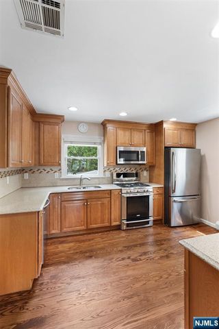 154 Milton Avenue, Nutley, NJ 07110
