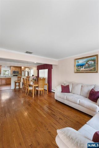 154 Milton Avenue, Nutley, NJ 07110