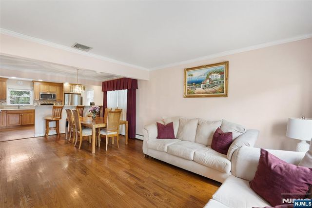 154 Milton Avenue, Nutley, NJ 07110