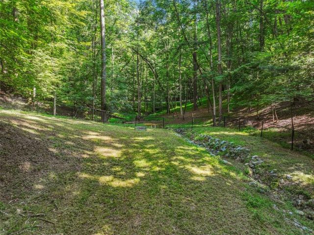 158 Bamby Lane, Ellijay, GA 30540