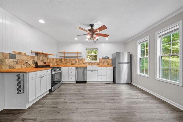158 Bamby Lane, Ellijay, GA 30540