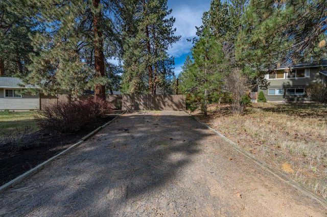 60847 Jasmine Place, Bend, OR 97702