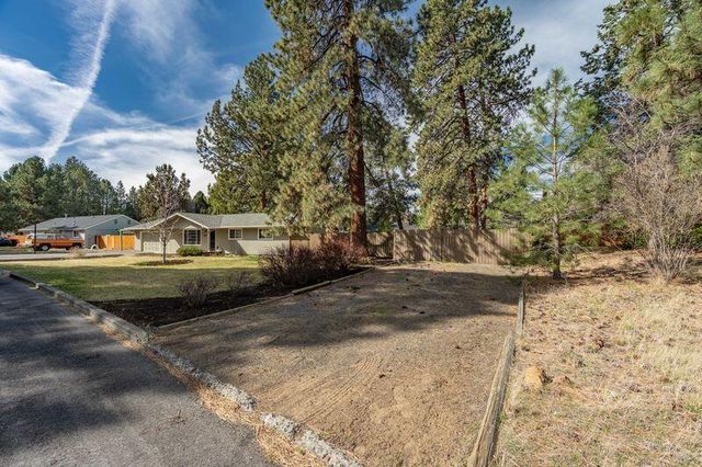 60847 Jasmine Place, Bend, OR 97702