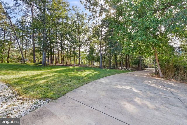 12010 FALLING CREEK DR, Manassas, VA 20112