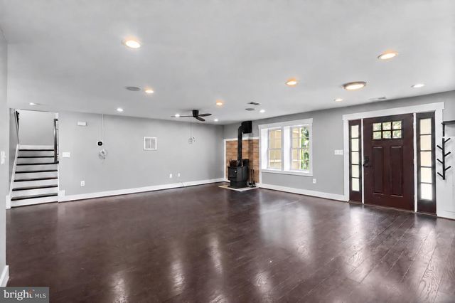 12010 FALLING CREEK DR, Manassas, VA 20112