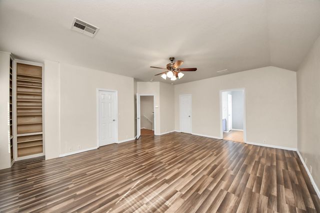 2038 Eddlewood Court, Houston, TX 77049