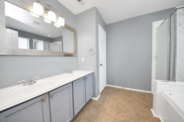 2038 Eddlewood Court, Houston, TX 77049