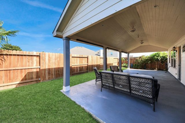 2038 Eddlewood Court, Houston, TX 77049