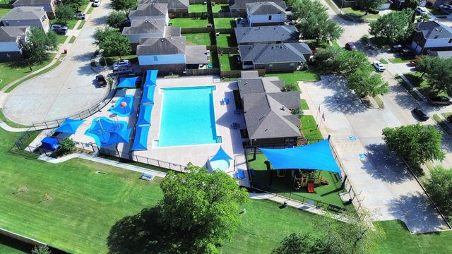 2038 Eddlewood Court, Houston, TX 77049