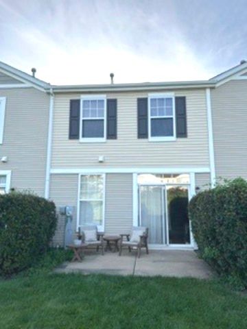 2058 LIMESTONE Lane, Carpentersville, IL 60110
