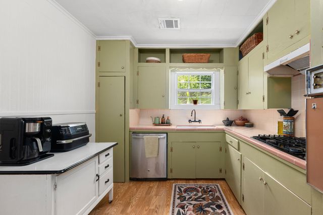5515 Truett Street, Houston, TX 77023