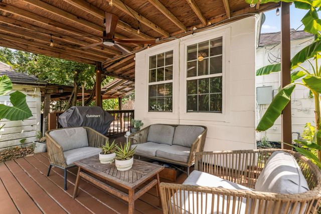 5515 Truett Street, Houston, TX 77023