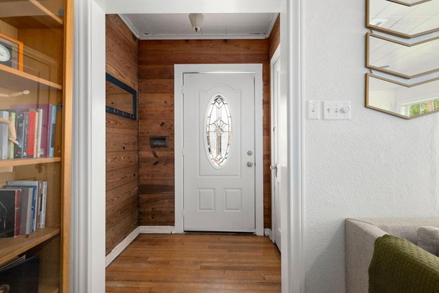 5515 Truett Street, Houston, TX 77023