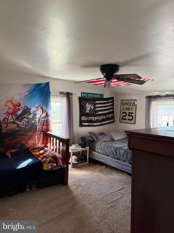 13100 PINE GROVE RD, Newburg, MD 20664