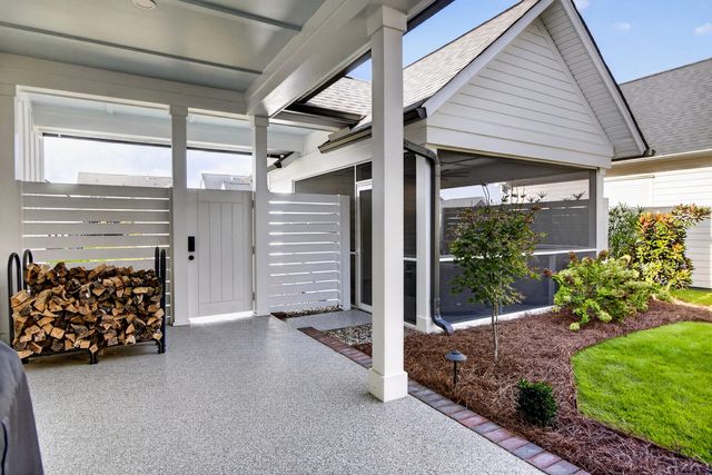 301 Calm Breeze Alley, Summerville, SC 29486