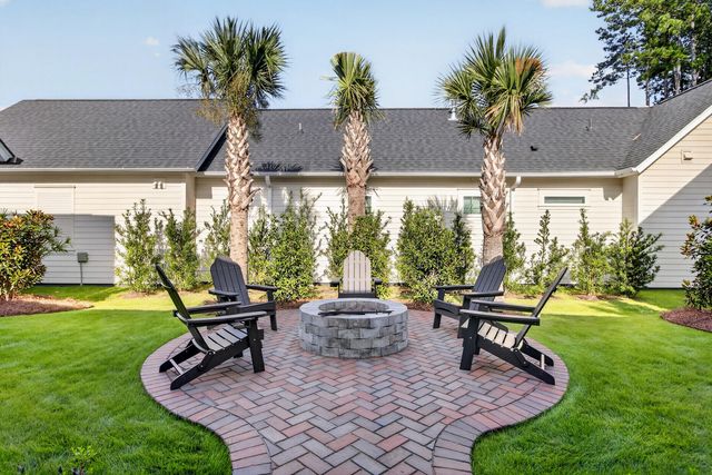 301 Calm Breeze Alley, Summerville, SC 29486