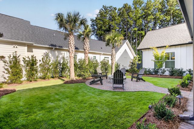 301 Calm Breeze Alley, Summerville, SC 29486