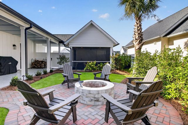301 Calm Breeze Alley, Summerville, SC 29486