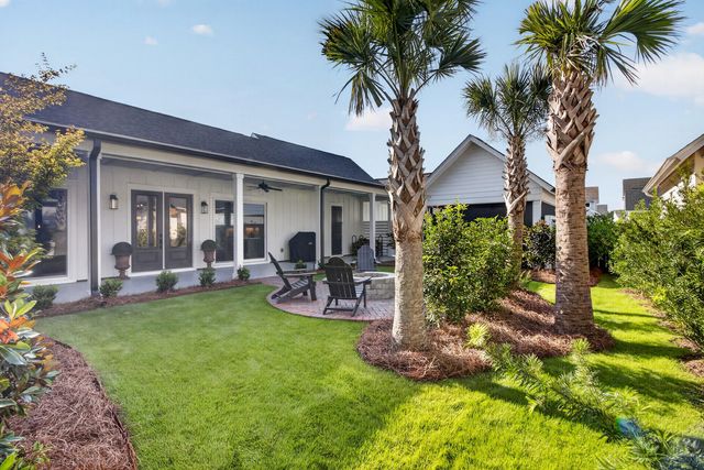 301 Calm Breeze Alley, Summerville, SC 29486