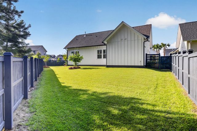 301 Calm Breeze Alley, Summerville, SC 29486