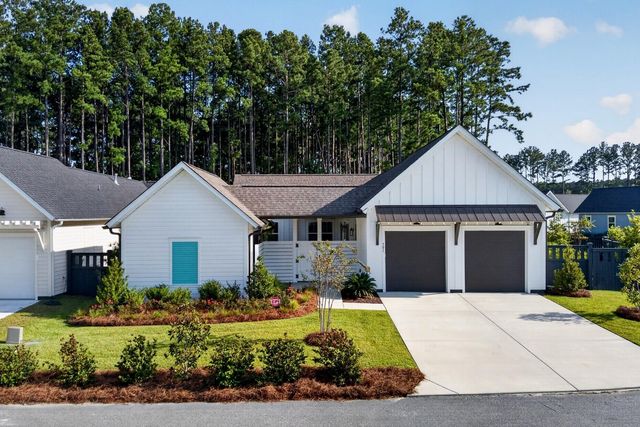 301 Calm Breeze Alley, Summerville, SC 29486