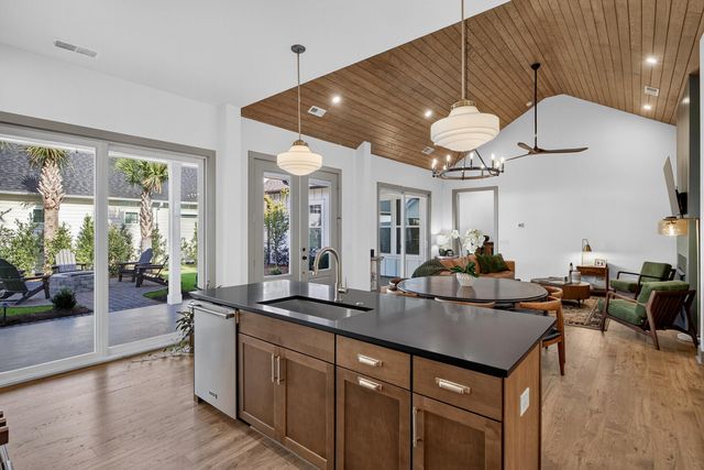 301 Calm Breeze Alley, Summerville, SC 29486