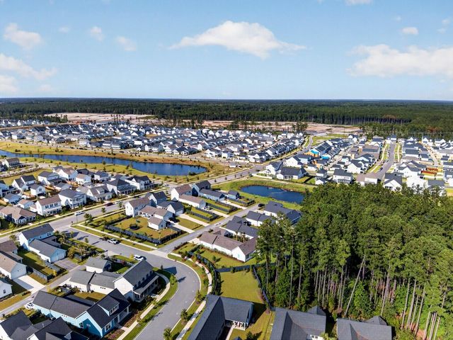 301 Calm Breeze Alley, Summerville, SC 29486