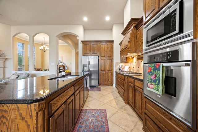 4303 Waterford Glen Drive, Mansfield, TX 76063