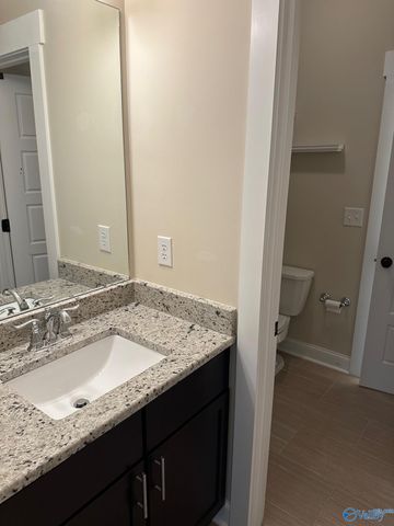 211 Blackoak Drive, Huntsville, AL 35811