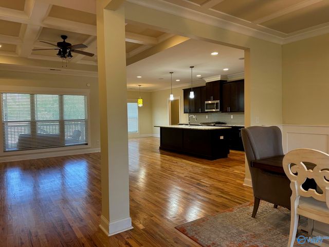 211 Blackoak Drive, Huntsville, AL 35811